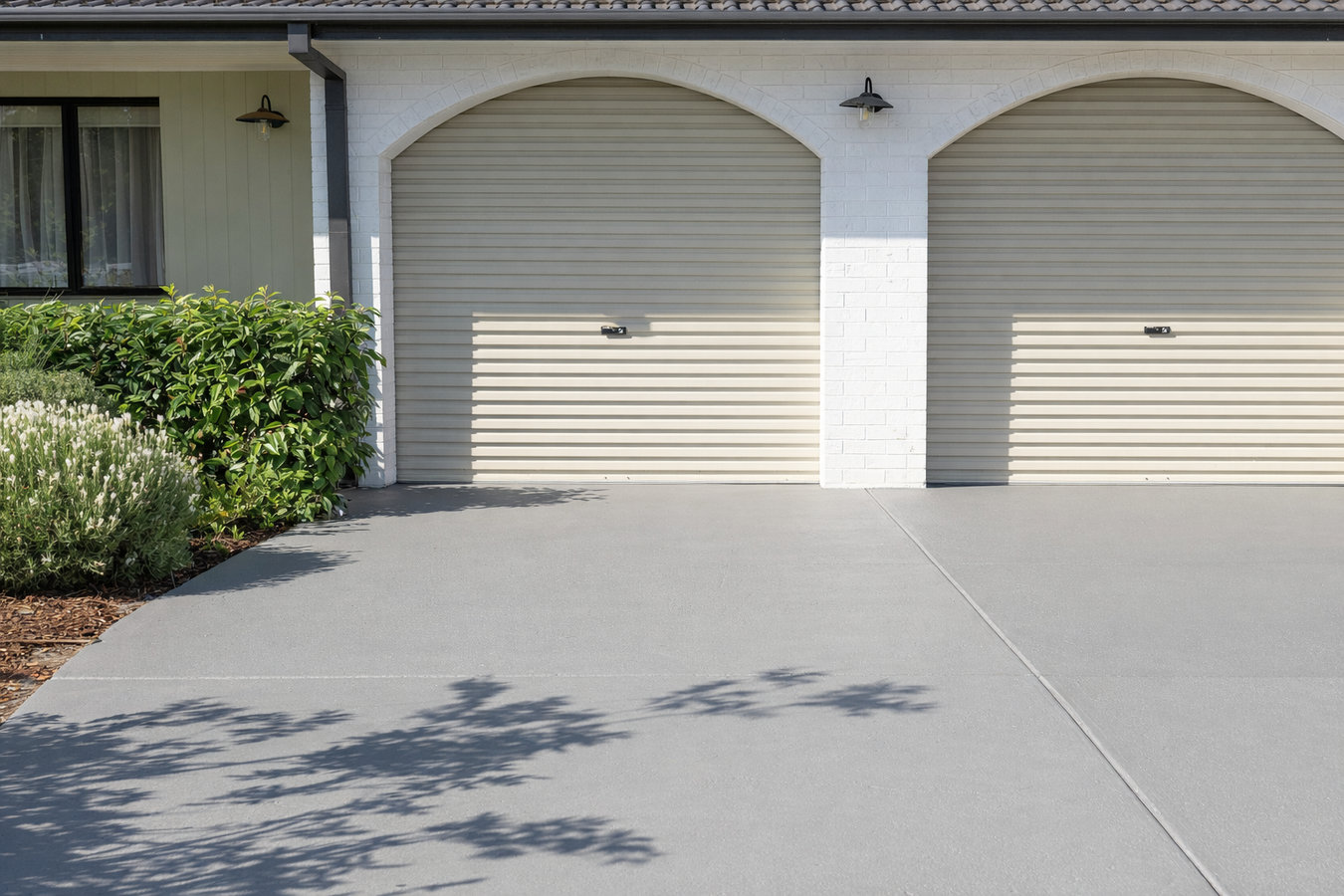 Concrete driveway building in Somerville, MA